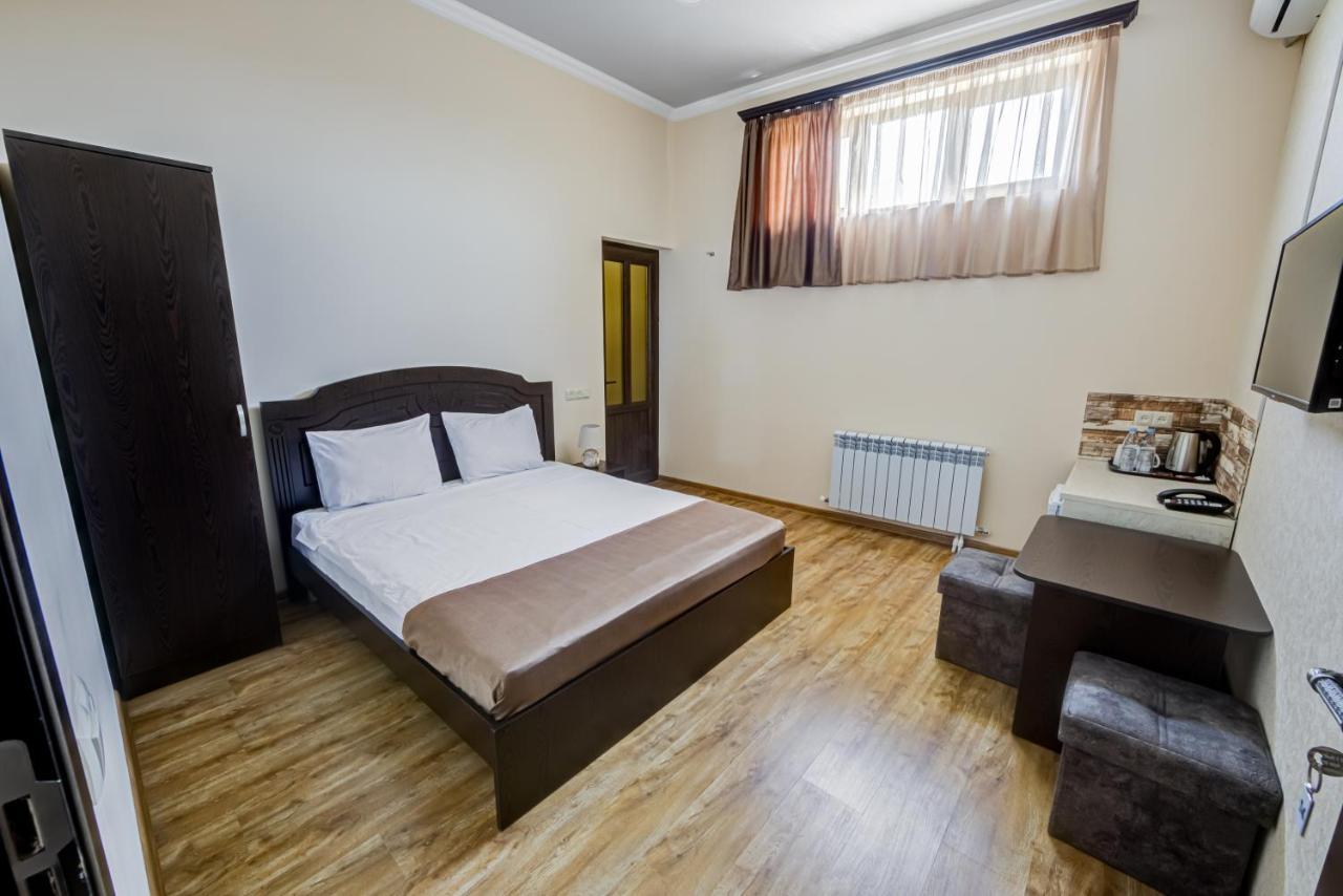 H Resort Hotel Vagharshapat Armenia Zewnętrze zdjęcie